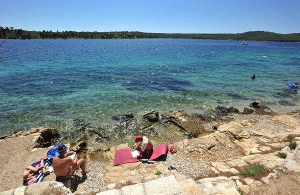 Beachside Villa Marko *